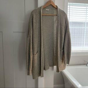 Oversized cardigan